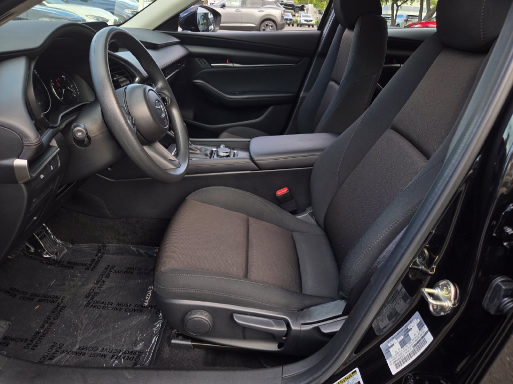 Certified 2025 MAZDA MAZDA3 s FWD image 16