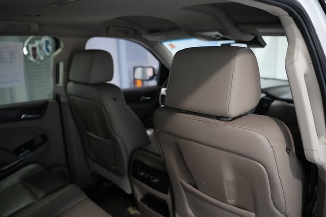 Used 2016 GMC Yukon SLT AWD/4WD image 22