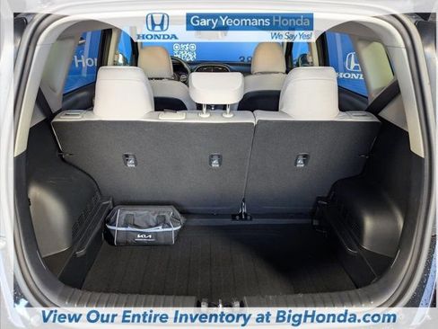 Used 2025 Kia Soul LX w/ LX Technology Package image 19