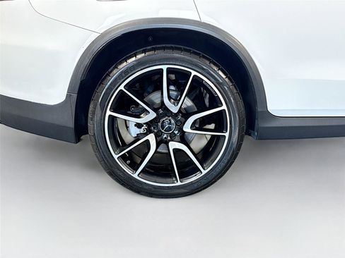 Used 2019 Mercedes-Benz GLC 43 AMG 4MATIC Coupe image 35