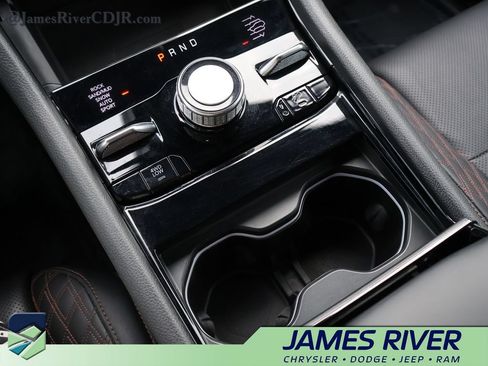 Used 2023 Jeep Grand Cherokee Summit w/ Luxury Tech Group V AWD/4WD image 41