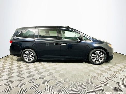 Used 2016 Honda Odyssey Touring image 9