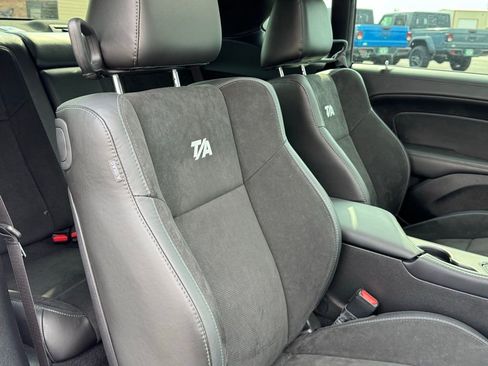 Used 2023 Dodge Challenger R/T w/ T/A Package image 12