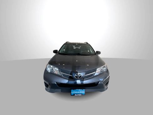 Used 2013 Toyota RAV4 LE AWD/4WD image 3