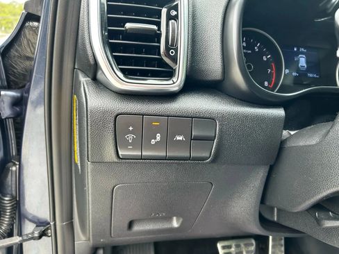 Used 2021 Kia Sportage S w/ S FWD Premium Package image 13