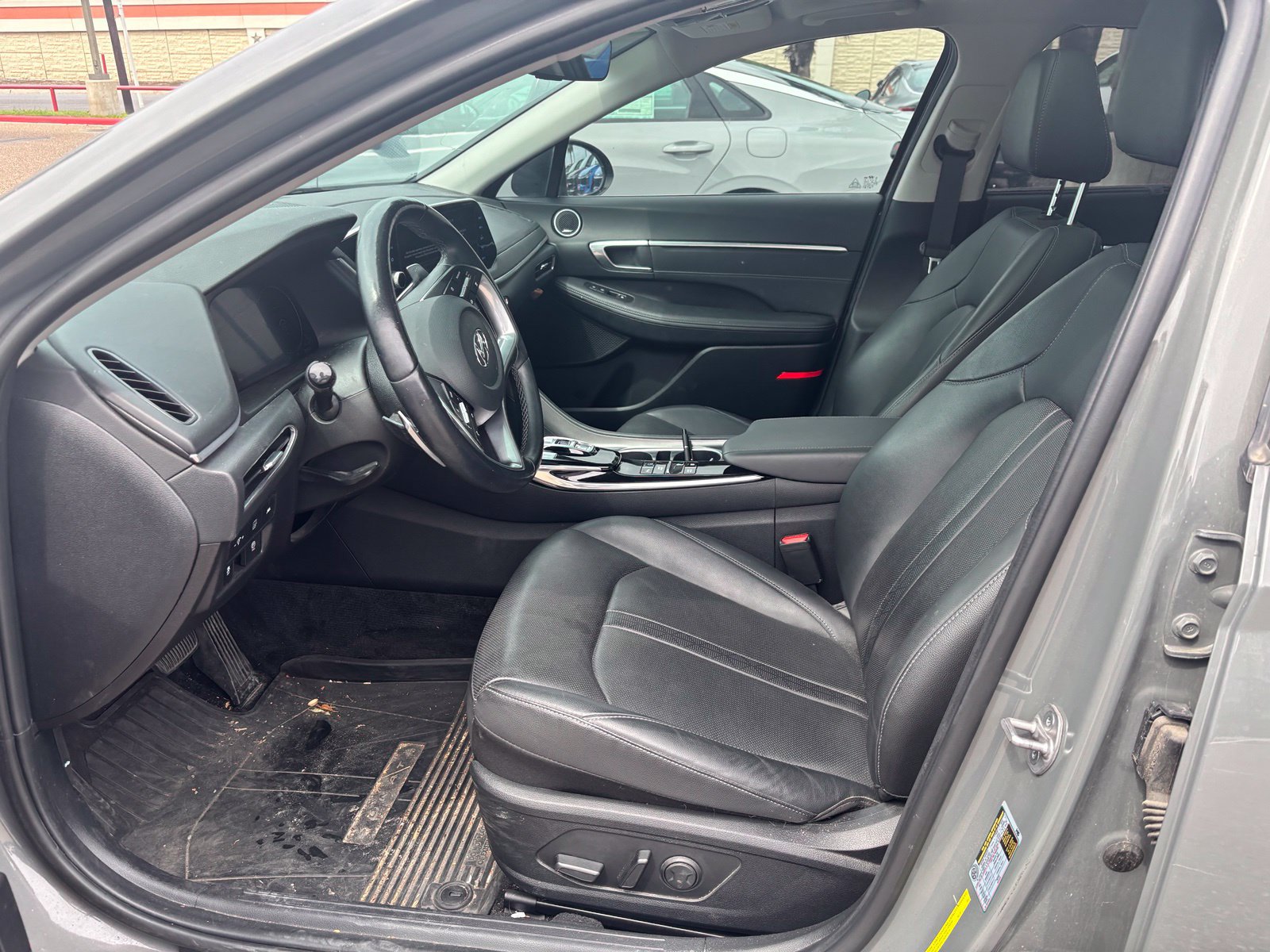 Used 2023 Hyundai Sonata Limited FWD image 8