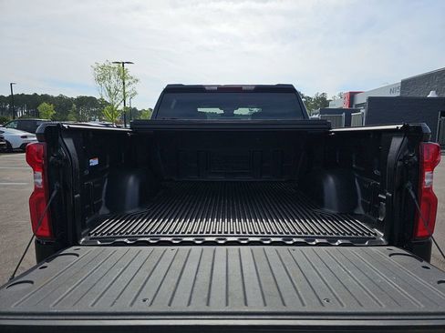 Used 2024 Chevrolet Silverado 1500 RST w/ Z71 Off-Road Package AWD/4WD image 16