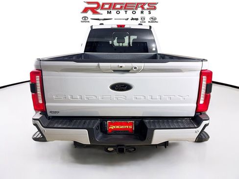 Used 2025 Ford F350 Lariat w/ Lariat Ultimate Package AWD/4WD image 7