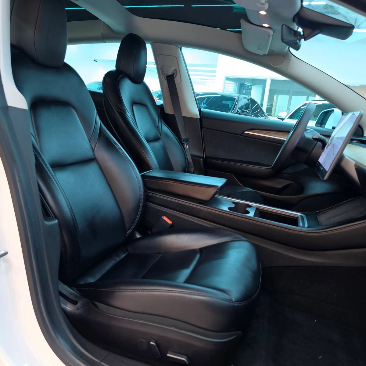 Used 2021 Tesla Model 3 Long Range AWD/4WD image 24