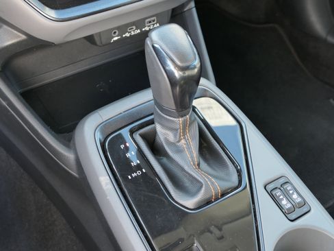 Used 2025 Subaru Crosstrek 2.5i Limited w/ Crosstrek Mirror Package image 20