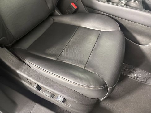 Used 2022 Cadillac XT4 Sport FWD image 24