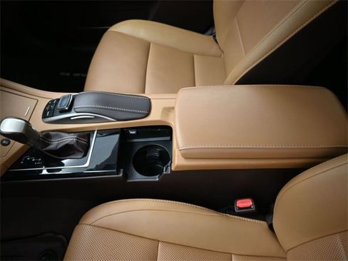 Used 2018 Lexus ES 350 image 4