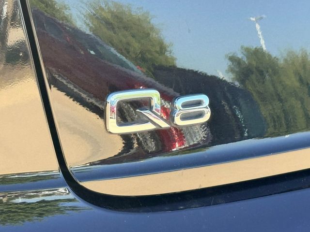 Used 2019 Audi Q8 Prestige w/ Towing Package AWD/4WD image 18