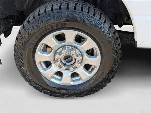 Used 2024 Ford F350 XLT image 23