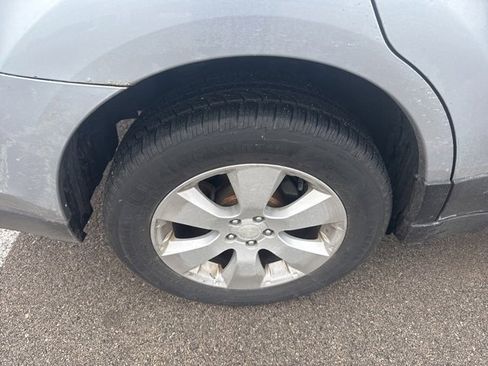 Used 2012 Subaru Outback 2.5i w/ Alloy Wheel Pkg image 16