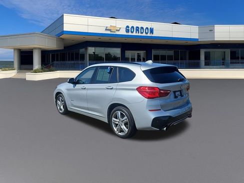Used 2018 BMW X1 xDrive28i AWD/4WD image 3