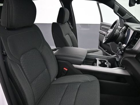 New 2026 RAM 1500 4x4 Crew Cab image 25