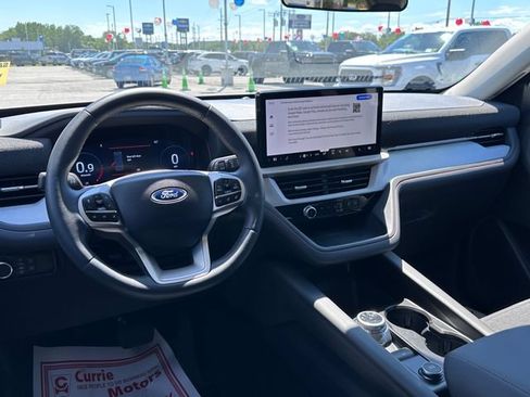 Certified 2026 Ford Explorer Active AWD/4WD image 11