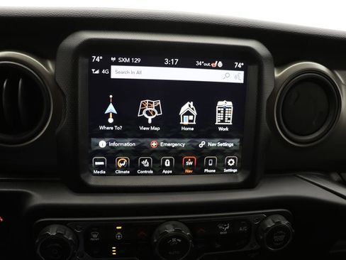 Used 2023 Jeep Wrangler Unlimited w/ Cold Weather Group image 22