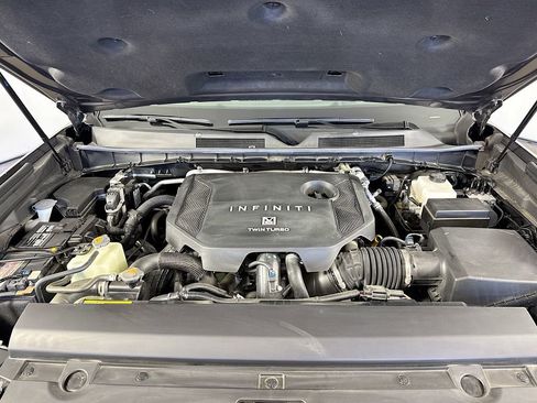 Certified 2025 INFINITI QX80 Luxe image 33