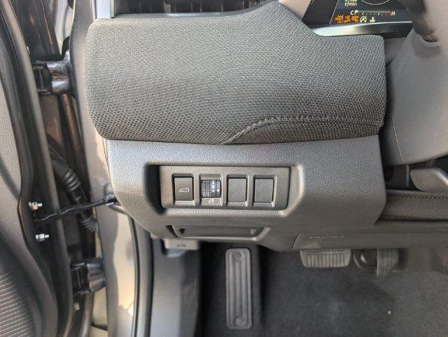 New 2026 Subaru Outback Limited AWD/4WD image 8