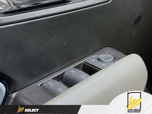 Used 2024 Chevrolet Colorado ZR2 w/ Technology Package image 18