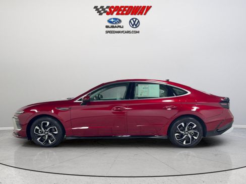Used 2025 Hyundai Sonata SEL FWD image 10