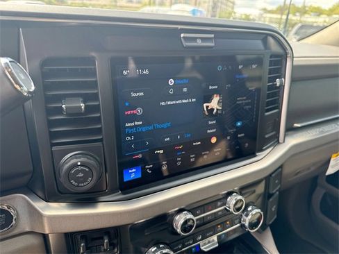 Certified 2026 Ford F250 Platinum w/ Platinum Plus Package image 16