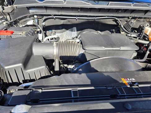 Used 2025 GMC Sierra 2500 AT4 w/ AT4 Premium Plus Package image 19