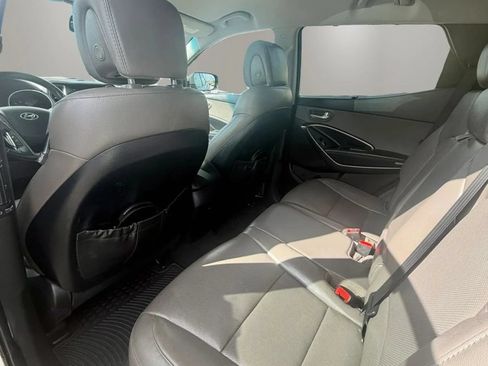 Used 2017 Hyundai Santa Fe Sport 2.0T AWD/4WD image 19