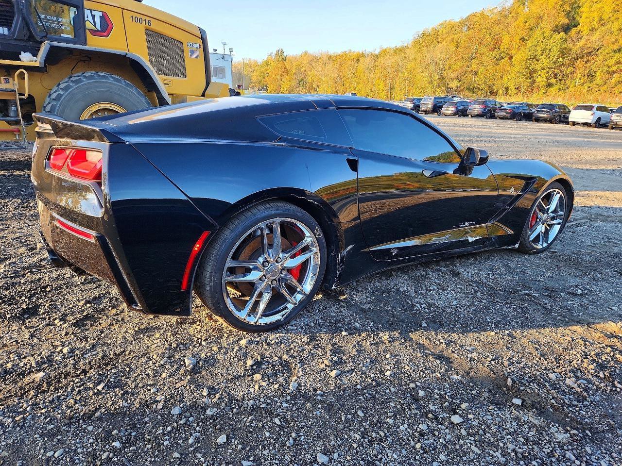 Used 2016 Chevrolet Corvette Stingray Coupe w/ 3LT Preferred Equipment Group RWD image 4