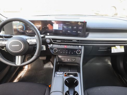 New 2026 Hyundai Sonata SEL FWD image 18