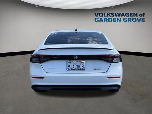 Used 2023 Honda Accord Sport image 6