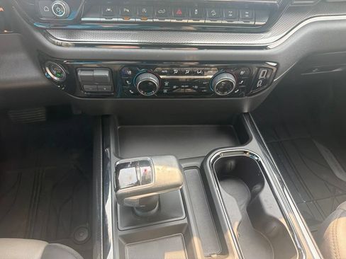 Certified 2025 Chevrolet Silverado 1500 ZR2 w/ Technology Package AWD/4WD image 25