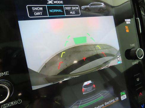 Used 2025 Subaru Ascent Limited AWD/4WD image 20