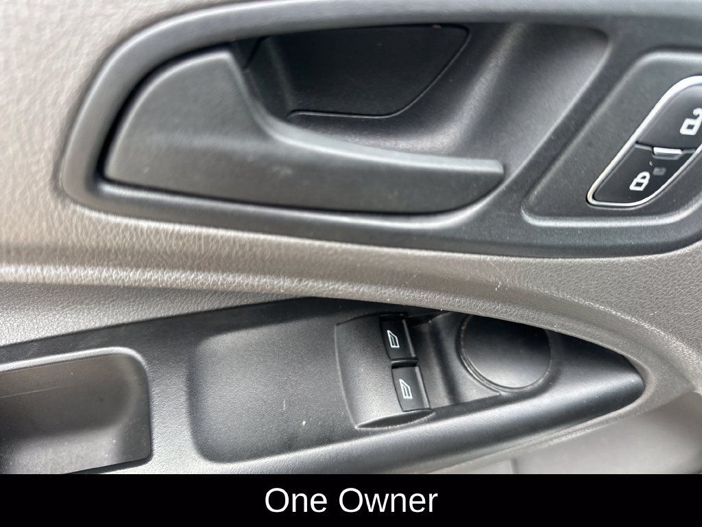Used 2019 Ford Transit Connect XL FWD image 3