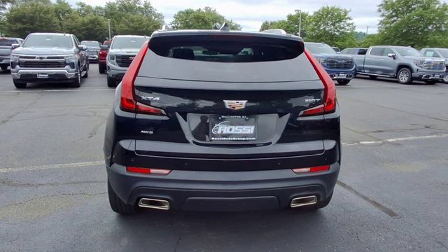 Certified 2023 Cadillac XT4 Luxury w/ Cold Weather Package AWD/4WD image 7