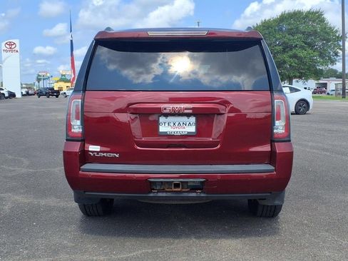 Used 2018 GMC Yukon SLT w/ Open Road Package image 4
