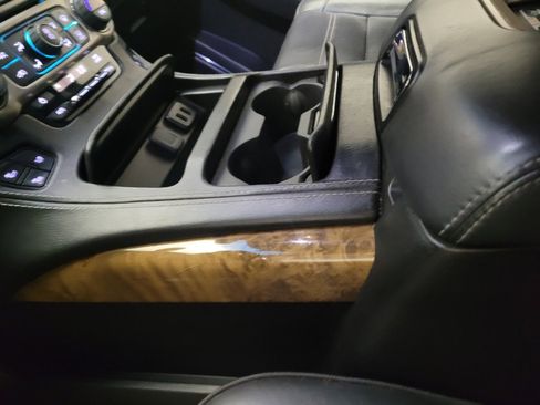 Used 2017 GMC Yukon Denali w/ Open Road Package AWD/4WD image 26