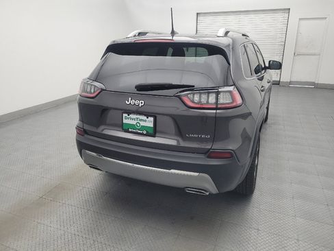 Used 2019 Jeep Cherokee Limited w/ Technology Group FWD image 7