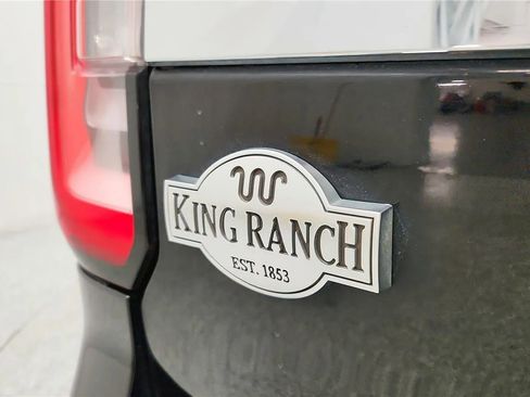 Used 2022 Ford Expedition Max King Ranch image 17