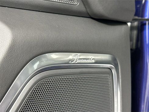 Certified 2025 Porsche Macan GTS AWD/4WD image 32