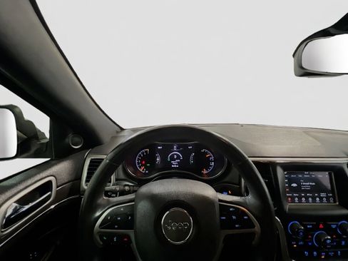 Used 2018 Jeep Grand Cherokee Limited RWD image 7