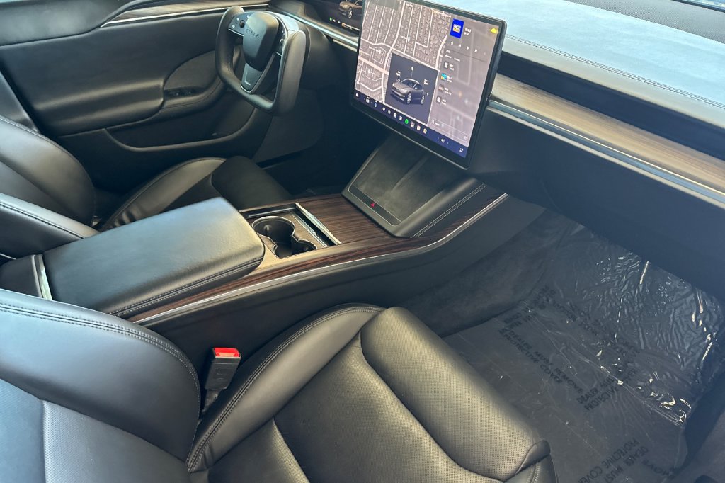 Used 2022 Tesla Model S AWD/4WD image 14