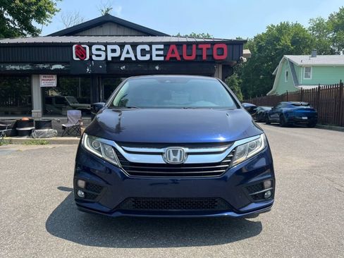 Used 2019 Honda Odyssey EX image 2