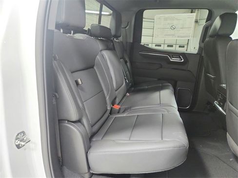 New 2026 GMC Sierra 1500 SLT w/ SLT Premium Plus Package image 41