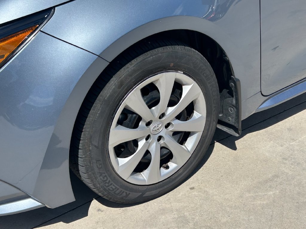 Certified 2024 Toyota Corolla LE FWD image 9