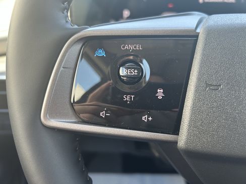 Used 2025 Nissan Murano SL AWD/4WD image 24