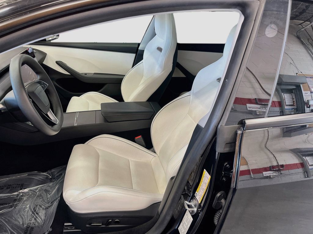 Used 2026 Tesla Model 3 Performance AWD/4WD image 19