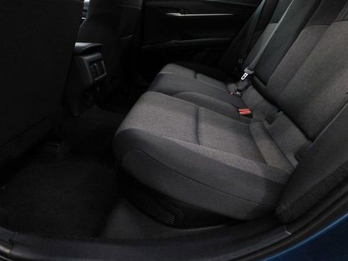 Used 2025 Toyota Camry LE image 27